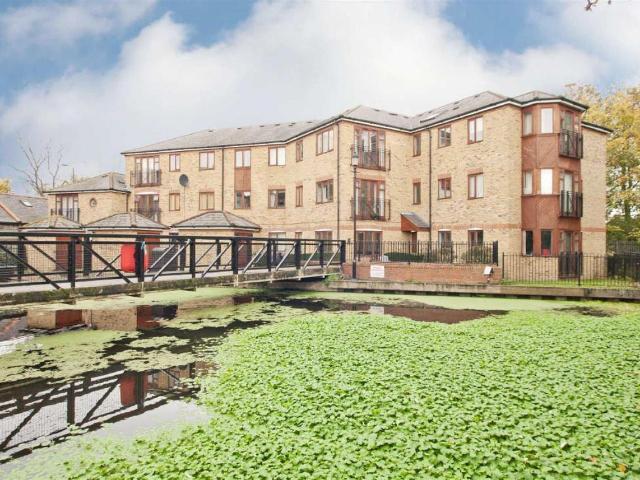 House for rent in London Borough of Merton, Greater London
