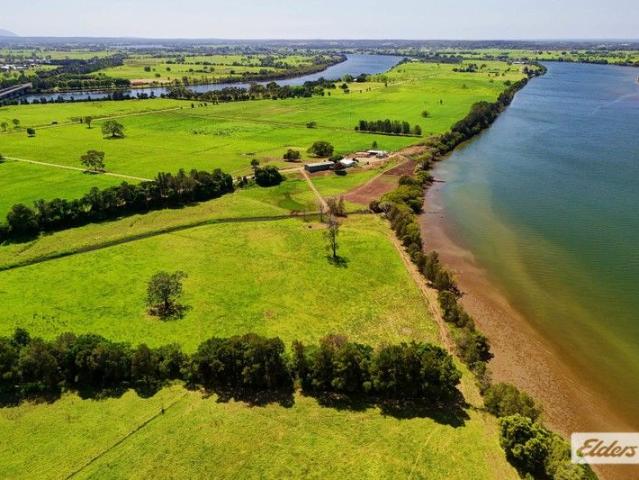 Cottage for sale in Dumaresq Island, New South Wales