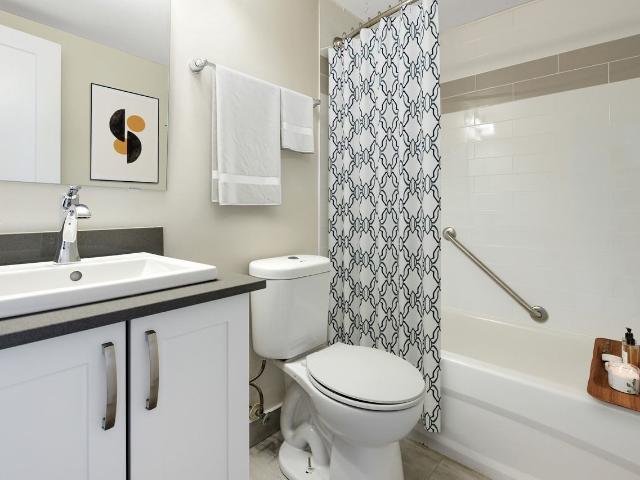 Apartment for rent in Mulhurst Bay, Ontario