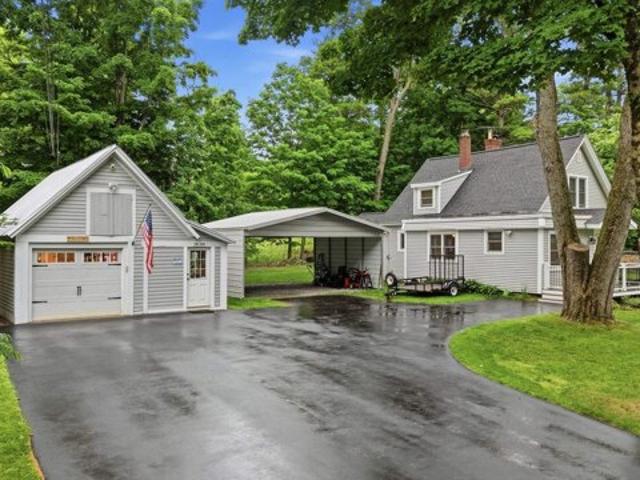 House for sale in New Hampshire