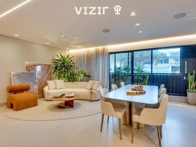 Apartamento venda em Região Geográfica Imediata de Goiânia, Goiânia