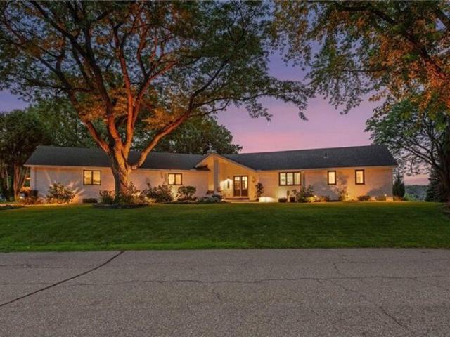 House for sale in Prior Lake