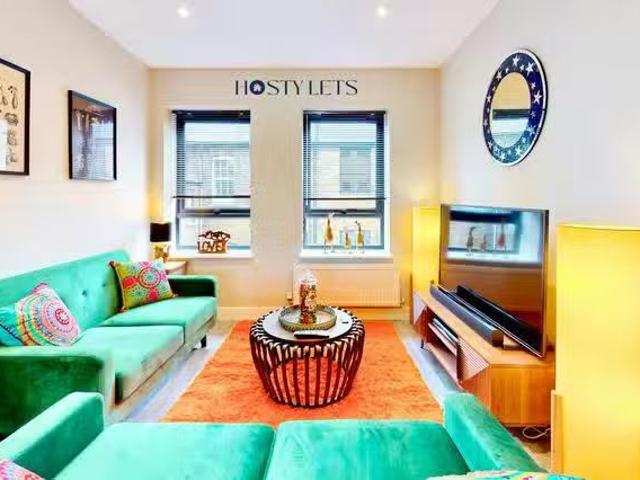 Apartment for rent in St. Marys Island, Gillingham