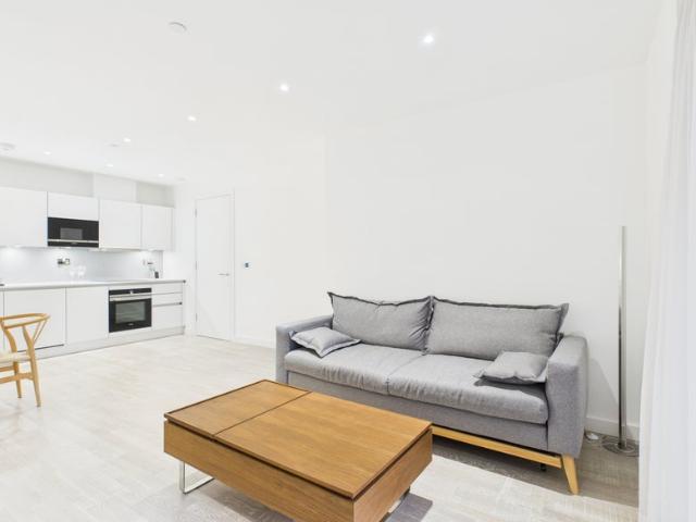 Apartment for rent in Isle Of Dogs, Isle Of Man