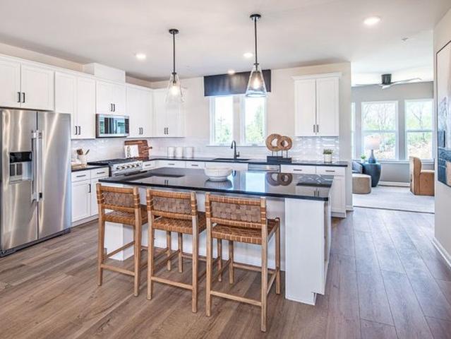 Townhouse for sale in Isleton, California