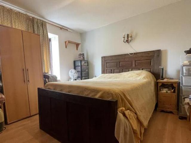 House for sale in Isleworth, Greater London
