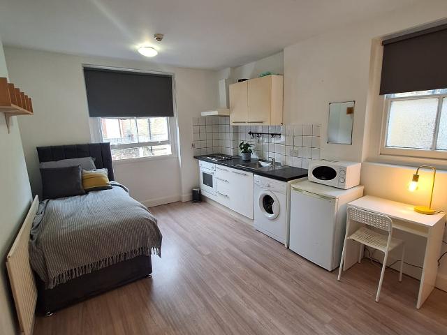 Studio for rent in Crouch End, Greater London