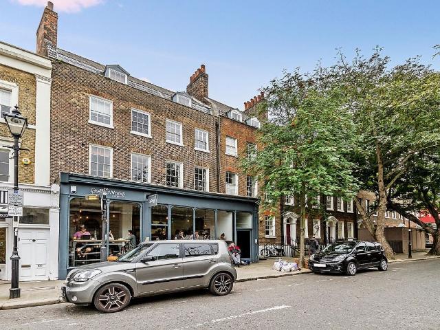 Studio for rent in Islington, Greater London
