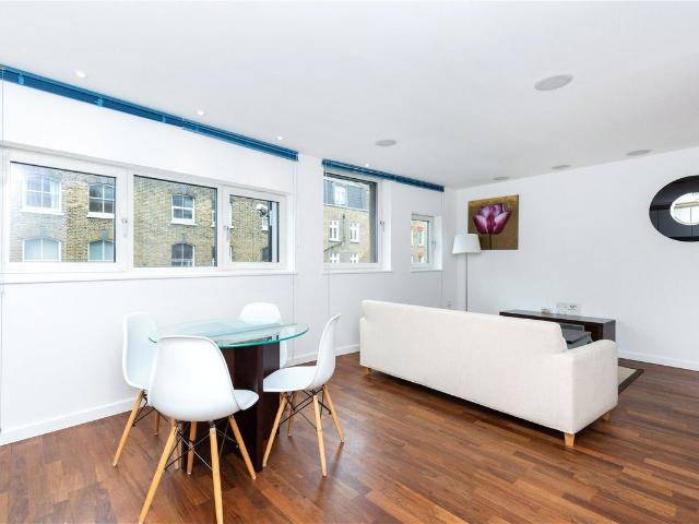 Apartment for rent in Angel, Greater London