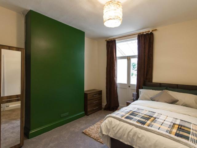 Room for rent in Wapping Wharf, Feckenham