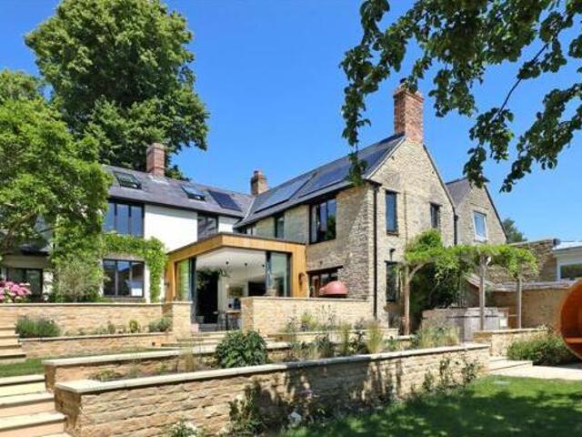 House for sale in Evershot, Oxfordshire