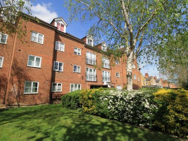 House for rent in Greenhill, Greater London