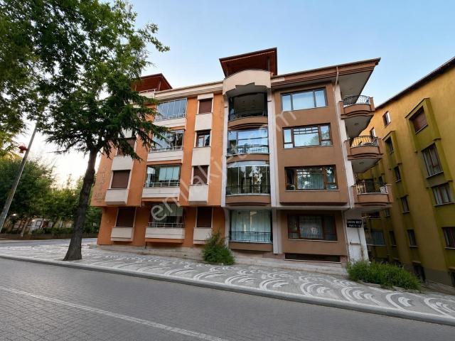 Kurtuluş Mahallesi, Isparta Merkez içerisinde satılık mülk