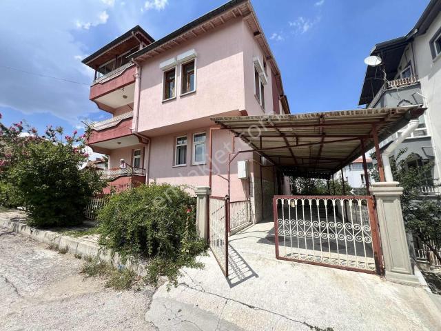 Isparta içerisinde satılık Bina