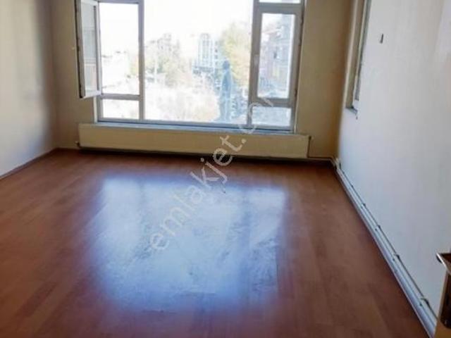 İstiklal Mahallesi, Isparta Merkez içerisinde kiralık mülk