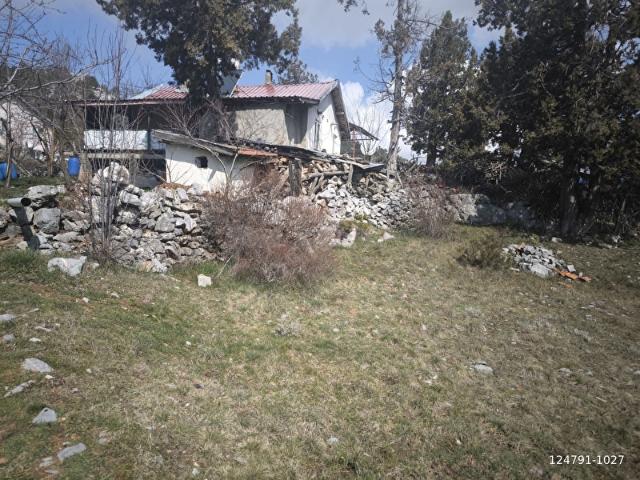 Beydili, Sütçüler içerisinde satılık Arsa