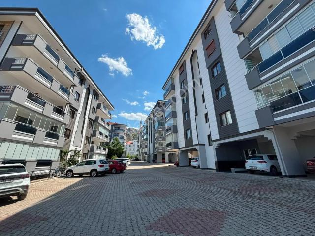 Emre Mahallesi, Isparta Merkez içerisinde kiralık mülk