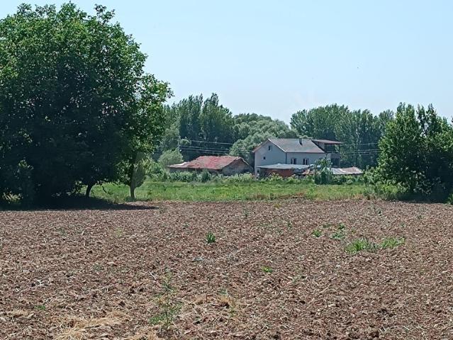 Kurusarı, Yalvaç içerisinde satılık Arsa