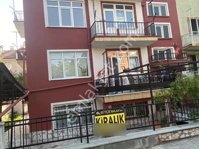 Yedişehitler Mahallesi, Isparta Merkez içerisinde kiralık mülk