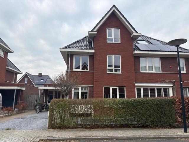 Woning te huur in Broekpolder, Beverwijk