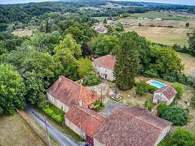 Maison vente à Périgueux, Issac