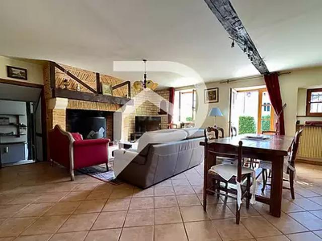 Maison vente à Périgueux, Issac