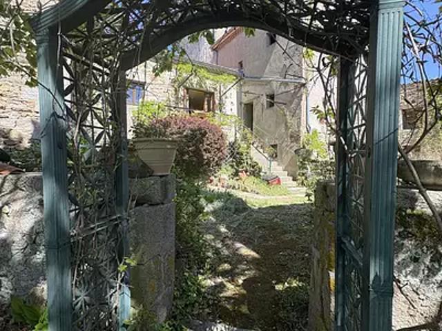 Maison vente à Clermont-Ferrand, Isserteaux