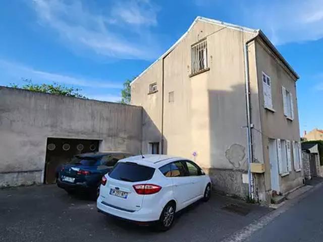 Maison vente à Mantes-la-Jolie, Issou