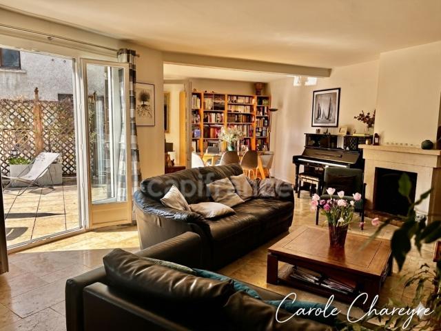 Maison vente à Issy-les-Moulineaux, Hauts-de-Seine