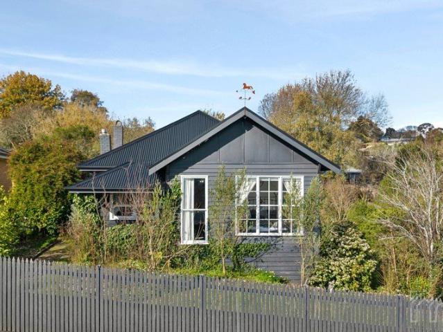 House for sale in Daylesford, Victoria