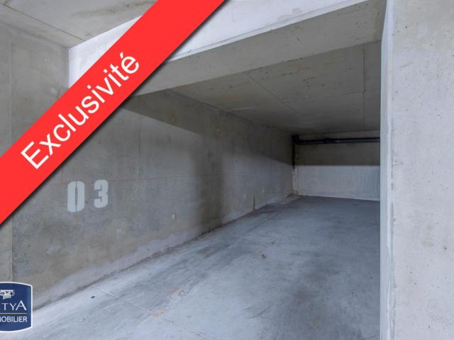 Garage vente à Istres