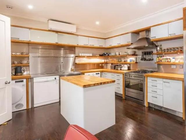 House for rent in Belgravia, Greater London