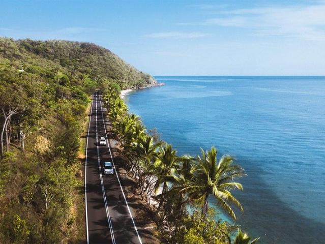 Property for sale in Yorkeys Knob, Queensland