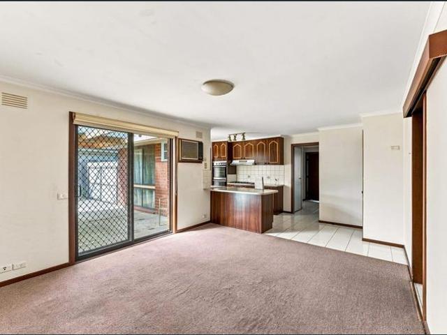 House for rent in Melton South, Melbourne