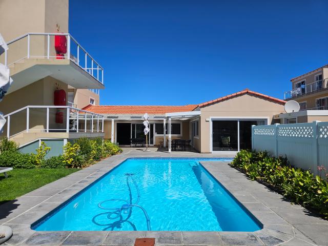 Apartment for rent in Marina Glade, Kouga Local Municipality