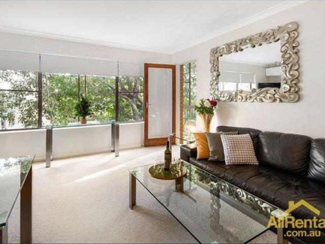 Apartment for rent in Toombul, Queensland