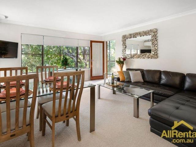 Apartment for rent in Toombul, Queensland