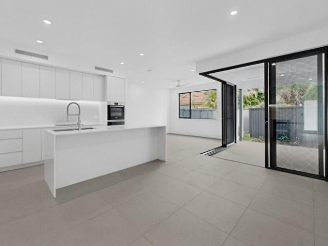 Townhouse for rent in Toombul, Queensland
