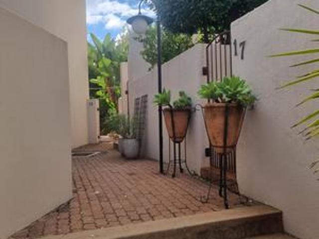 Townhouse for sale in Ekurhuleni, Gauteng