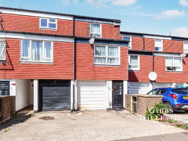 House for rent in Cowley, Greater London