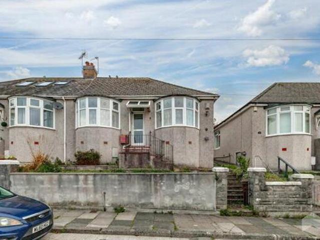 House for sale in Follaton, Strode