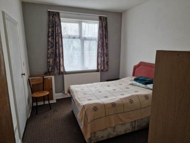 Room for rent in Scott's Green, Brierley Hill
