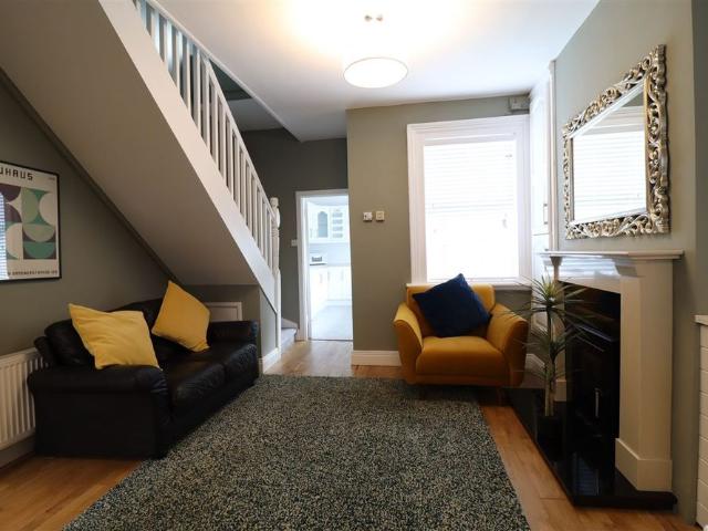 House to rent in Bluebell, North Tipperary