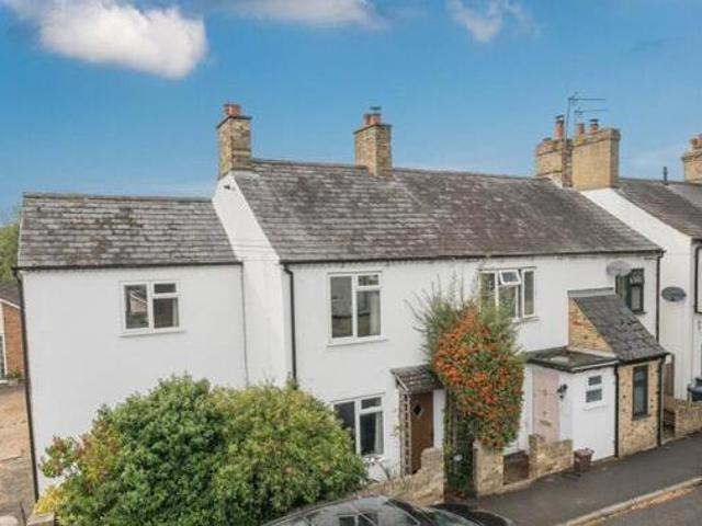 House for sale in Shefford, Bedfordshire