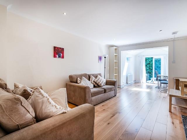 House for rent in Clapham, Greater London