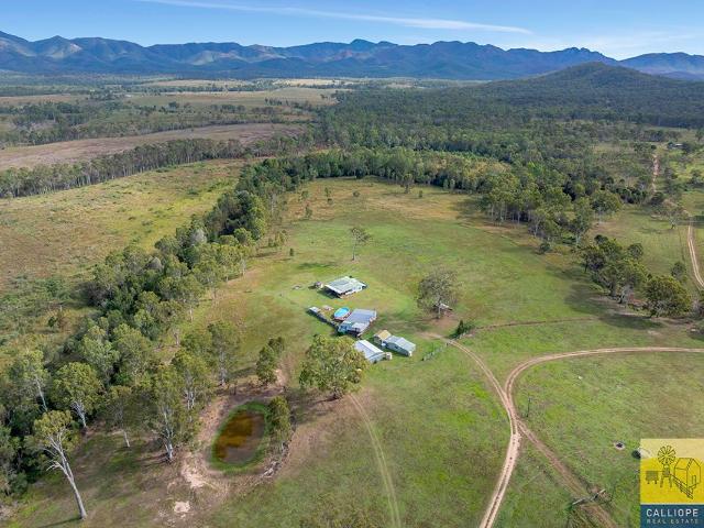Cottage for sale in Iveragh, Queensland