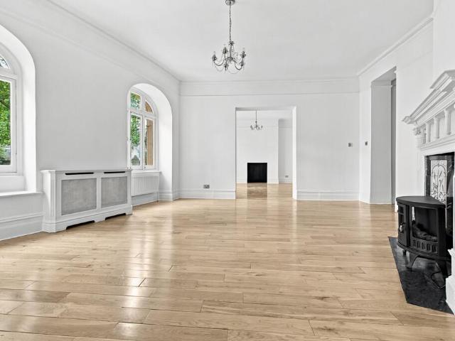 Apartment for rent in Royal Borough of Kensington and Chelsea, Greater London