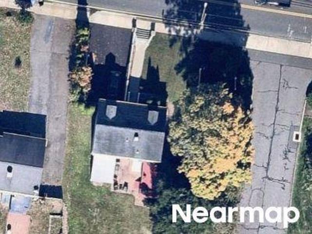 Condo for sale in Hamden