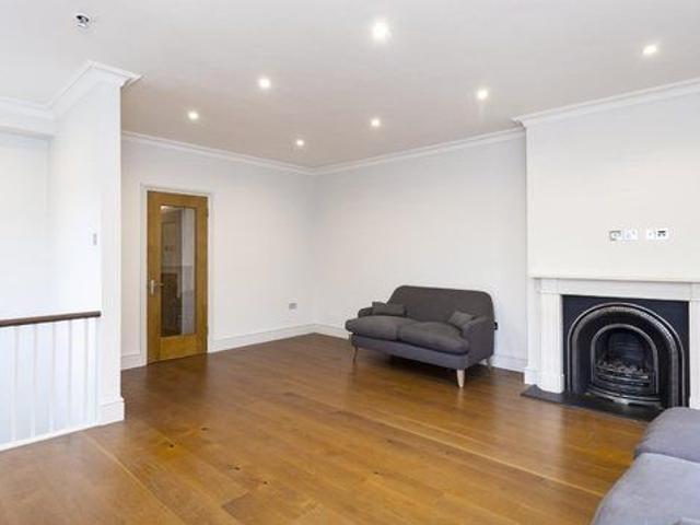 Apartment for rent in Marylebone, Greater London