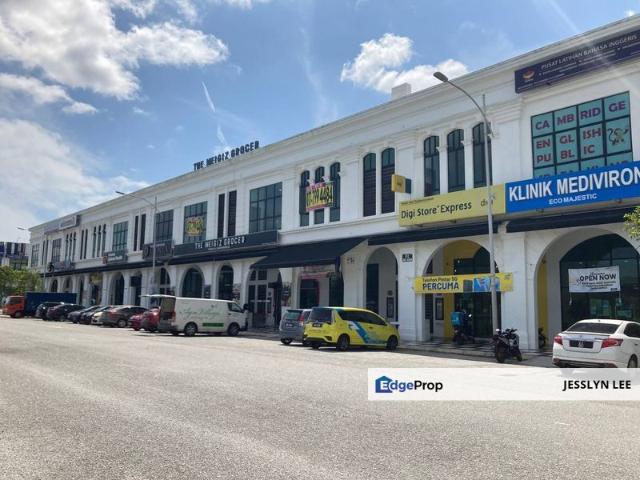Shop for sale in Kajang, Langat